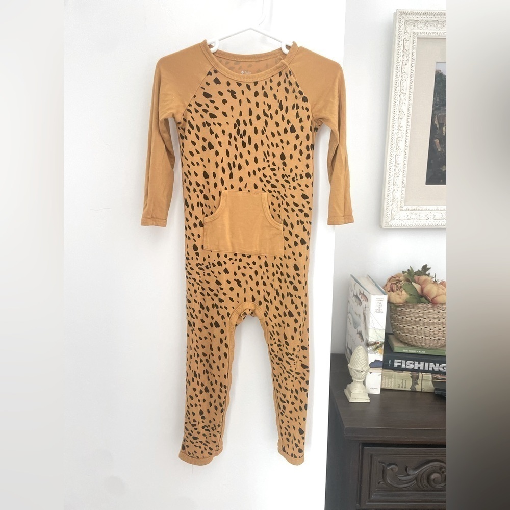 Kyte baby leopard print long all 3T longall nutmeg